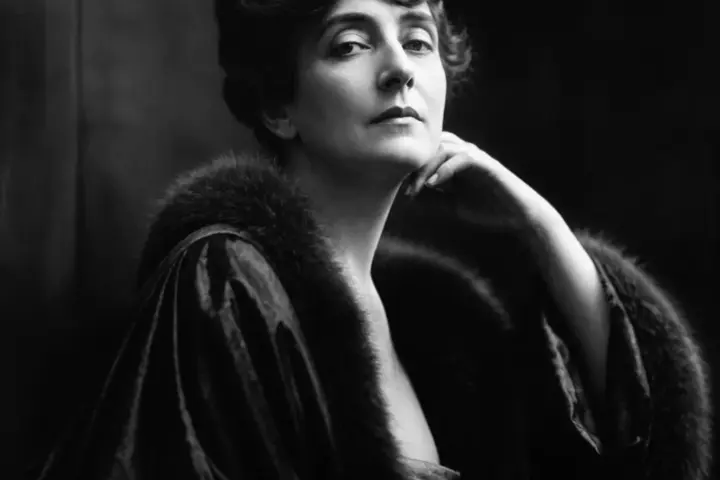 “I’m going to make everything around me beautiful – that will be my life.” – Elsie de Wolfe